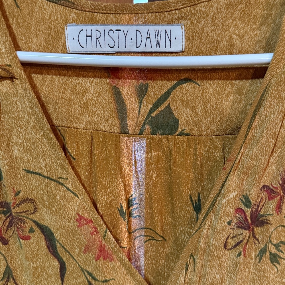 THREE Christy dawn dresses. - Picture 4 of 6